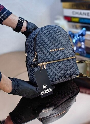  Michael Kors Shoulder Bag (Mini Size) ? Size:[ ??:20cm ;??:23c