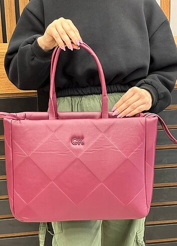  Beden çeşitli Renk CALVİN KLEİN SHOPPER 