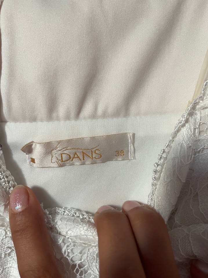 Güpürlü mini abiye elbise - Görsel 5