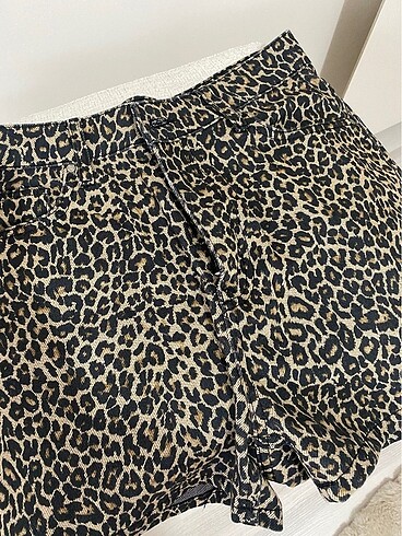 m Beden LEOPAR ŞORT