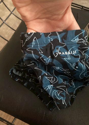 Erkek Çocuk Baskılı Mavi Mayo Şortu - Görsel 2