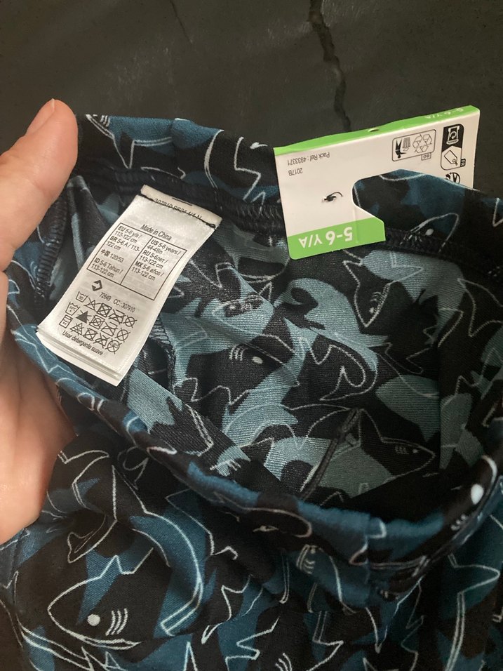 Erkek Çocuk Baskılı Mavi Mayo Şortu - Görsel 5