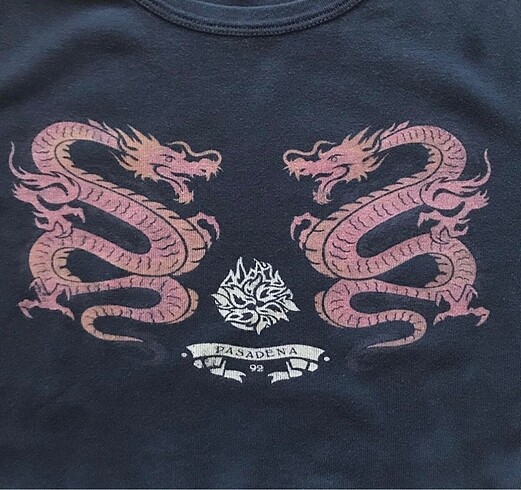 s Beden Ejderha desenli tshirt