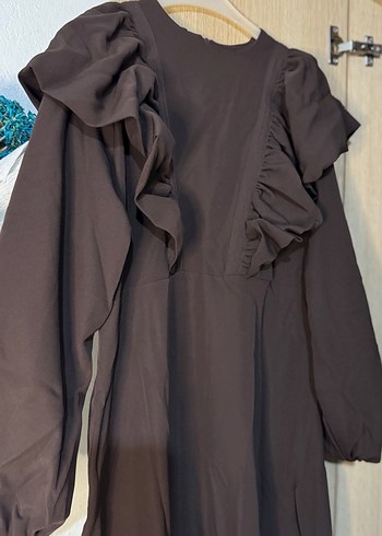 Kahverengi Uzun Kollu Fırfırlı Elbise - Görsel 3