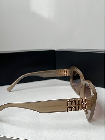  Beden Miu miu
