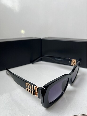  Beden Miu miu