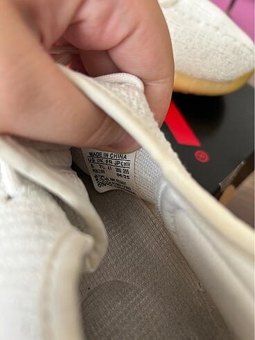 41 Beden beyaz Renk yeezy beyaz ayakkabı