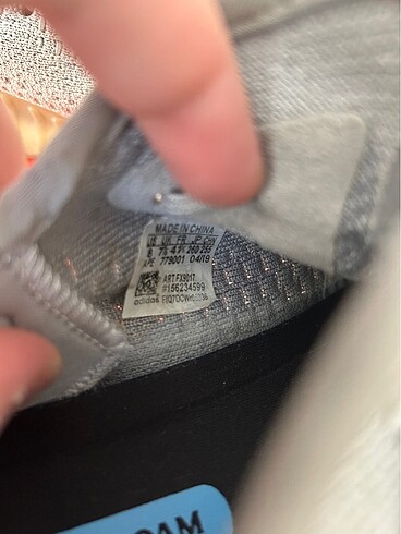 41 Beden gri Renk yeezy gri ayakkabı