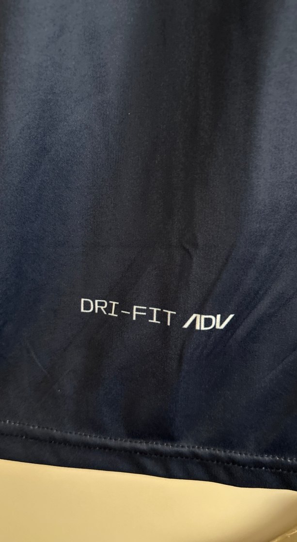 PSG Nike Lacivert Spor T-shirt Velcro Detaylı - Görsel 4