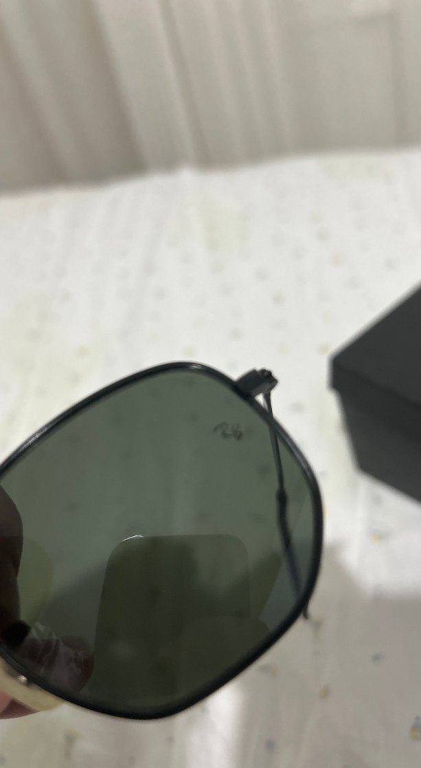 Ray-Ban Siyah Minimalist Kadın Güneş Gözlüğü - Görsel 2
