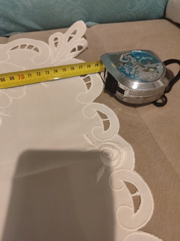 İşlemeli Beyaz Masa Örtüsü Takımı - Görsel 2