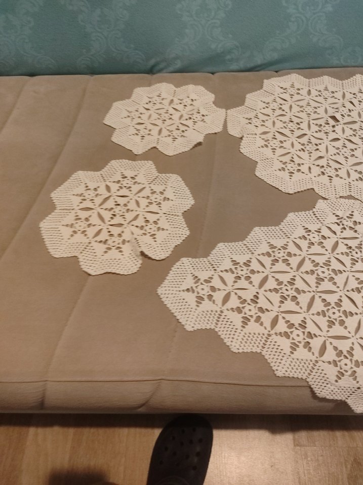 beyaz İşlemeli Örgü Masa Örtüleri Seti - Görsel 2