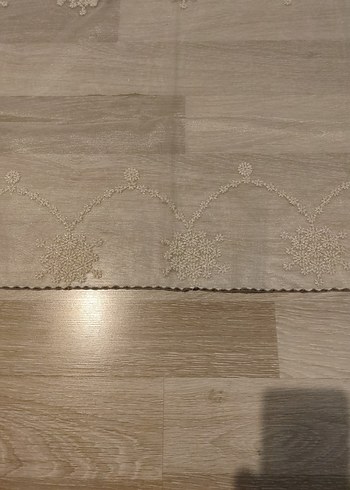 Bej Nakışlı Masa Örtüsü - Görsel 2