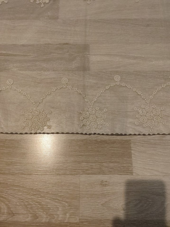 Bej Nakışlı Masa Örtüsü - Görsel 2