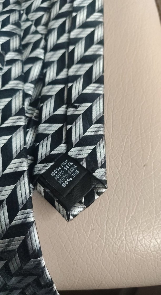 Gri Desenli Erkek Kravat - Görsel 3