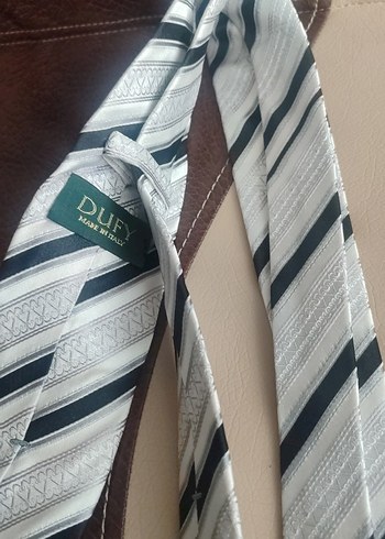 Gri Çizgili Erkek Kravat - Görsel 4