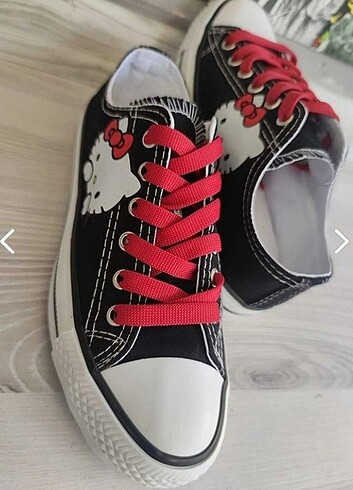 Kısa baskılı convers hello kitty 