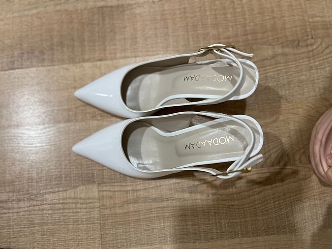 39 Beden Beyaz stiletto
