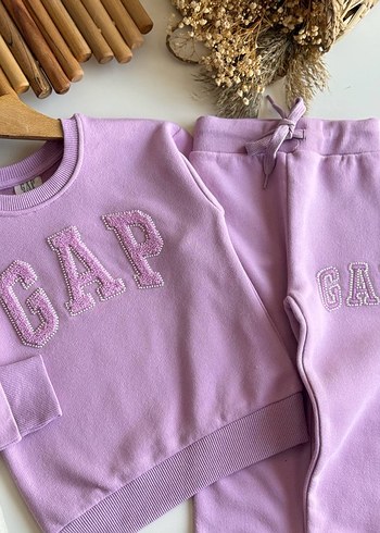 Gap GAP Kız Çocuk Mor GAP Nakışlı Eşofman Takımı