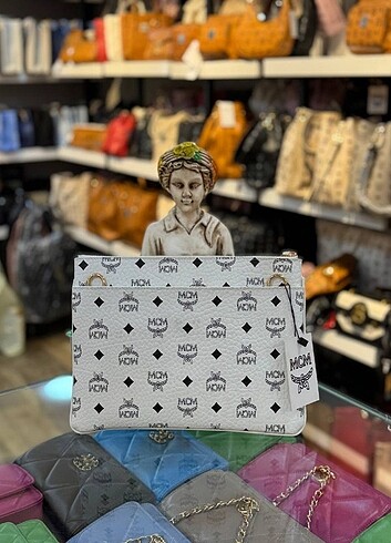  Beden çeşitli Renk MCM çanta 