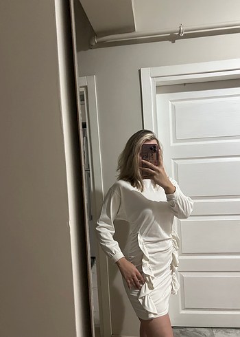 Beyaz Uzun Kollu Mini Elbise - Görsel 2