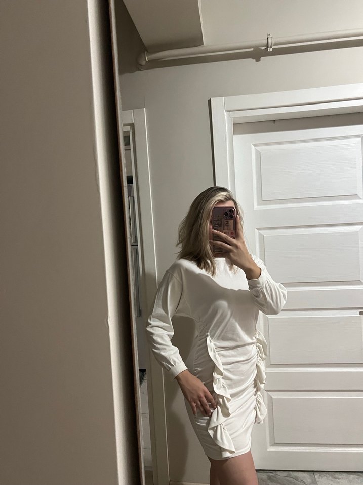 Beyaz Uzun Kollu Mini Elbise - Görsel 2