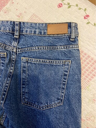 38 Beden Mango jean