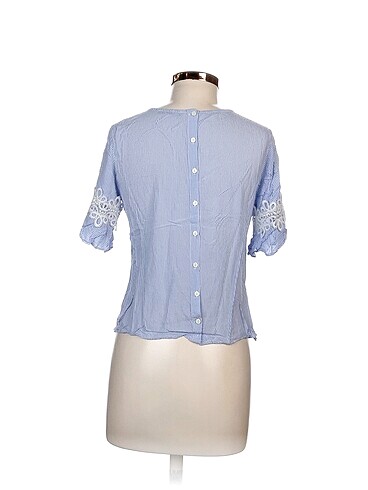 s Beden LC Waikiki Bluz %70 İndirimli.