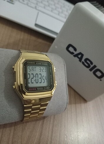 Beden altın Renk Orijinal Casio Dijital saat