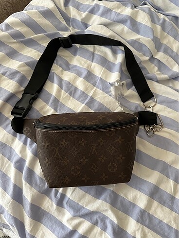 Beden kahverengi Renk Louis Vuitton Çanta