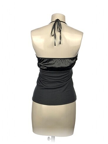 m Beden PreLoved Askılı %70 İndirimli.