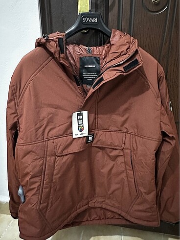 Pull and Bear kanguru cepli mont