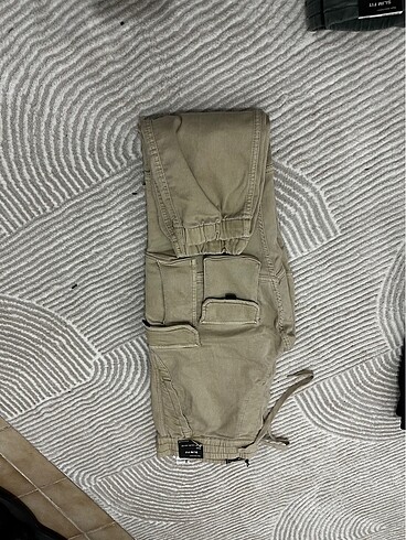 Pull & Bear kargo cep pantolon