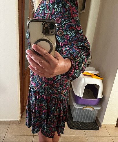 Çiçek desenli elbise - Görsel 6