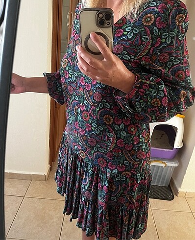 Çiçek desenli elbise - Görsel 7