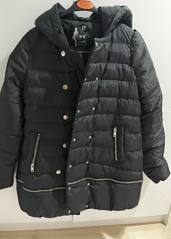 Siyah Düğmeli Kadın Kışlık Mont - Görsel 5