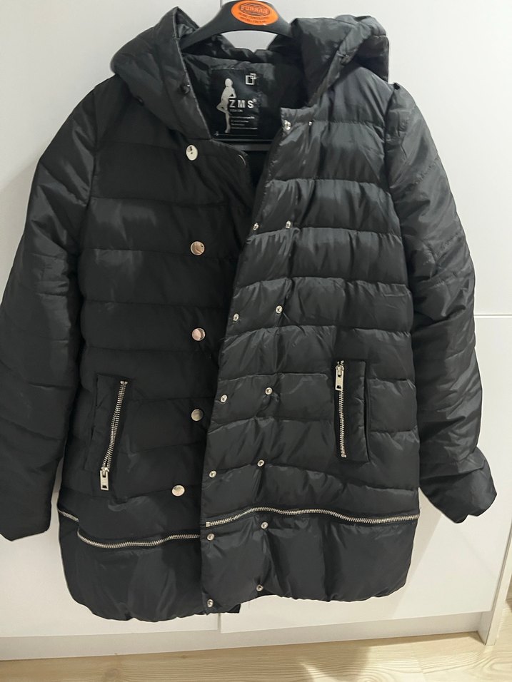 Siyah Düğmeli Kadın Kışlık Mont - Görsel 5