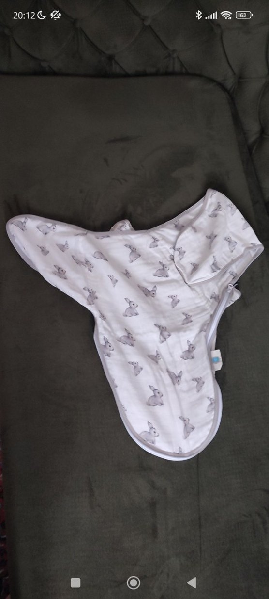 Gri Desenli Bebek Kundak Örtüsü - Görsel 2