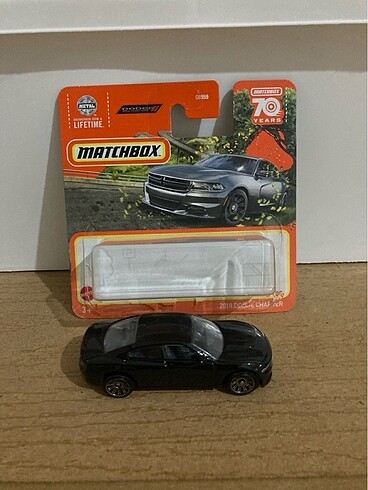Beden Matchbox 2018 Dodge Charger