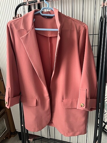 Pembe ceket
