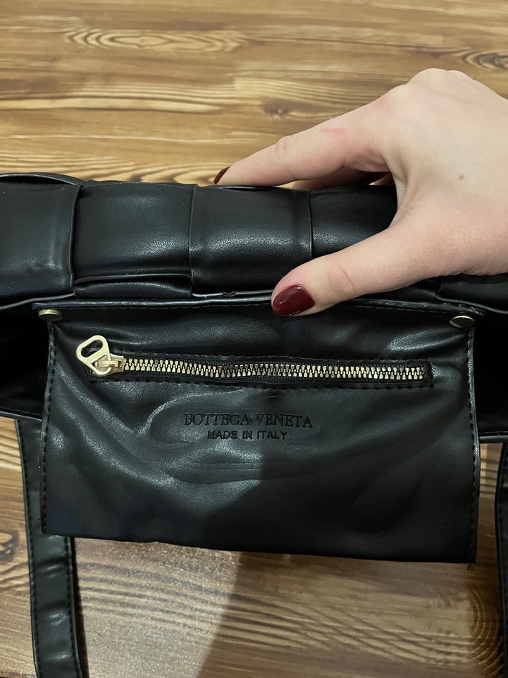 Bottega Zincir Detaylı Siyah Deri Kadın Çanta - Görsel 4