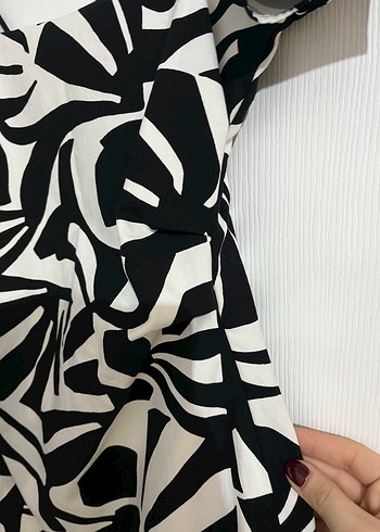 Zebra Desenli sırt Detaylı Mini Elbise - Görsel 3