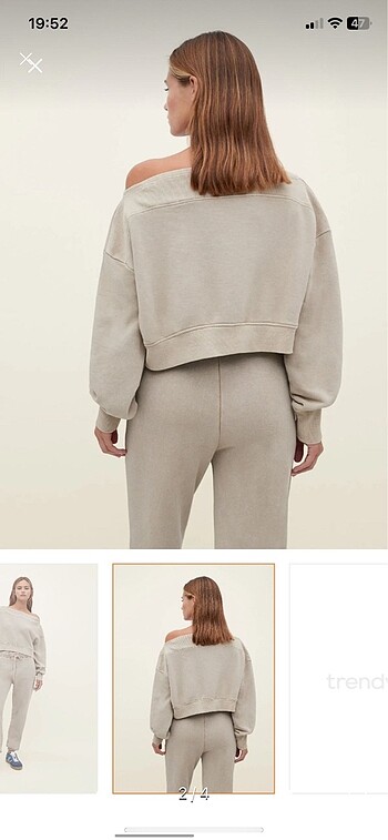Stradivarius Stradivarius geniş yaka sweatshirt