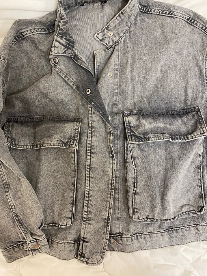 Gri Düğmeli Kadın Denim Ceket - Görsel 4