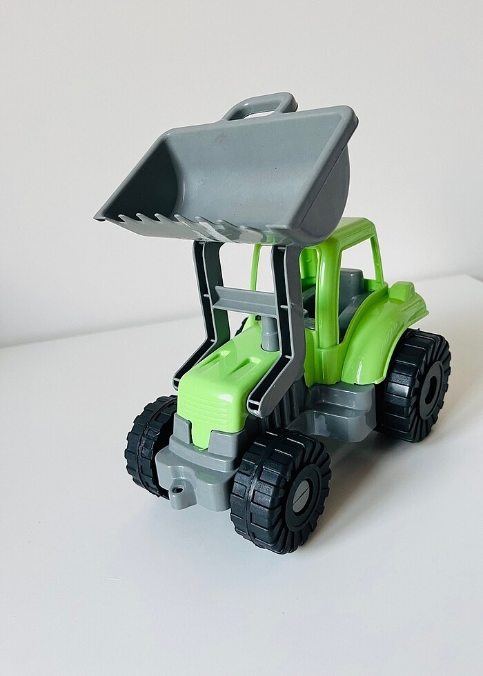 Oyuncak traktör - Görsel 2