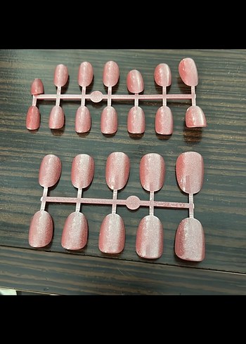 Bej Işıltılı Takma Tırnak Seti - Görsel 2