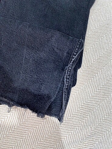 40 Beden siyah Renk Bershka kot pantolon