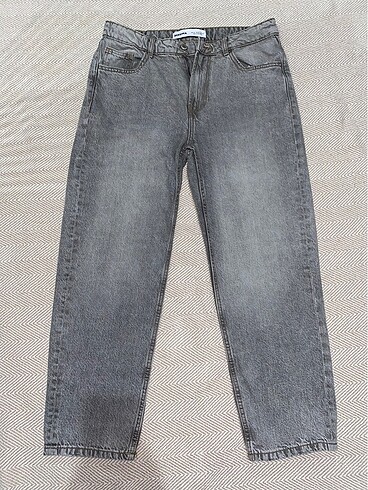Bershka Gri mom Jeans Bershka