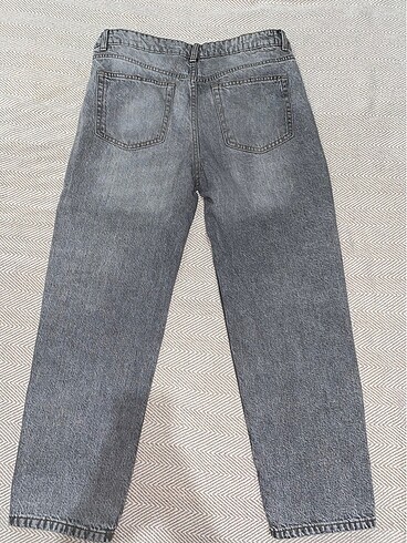 40 Beden gri Renk Gri mom Jeans Bershka