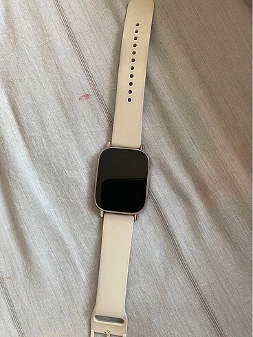 Kutusunda yeni redmi watch